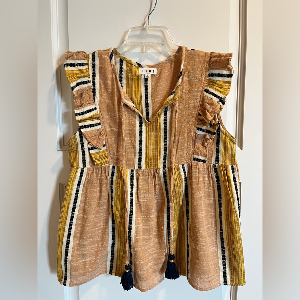 THML sleeveless top, size small